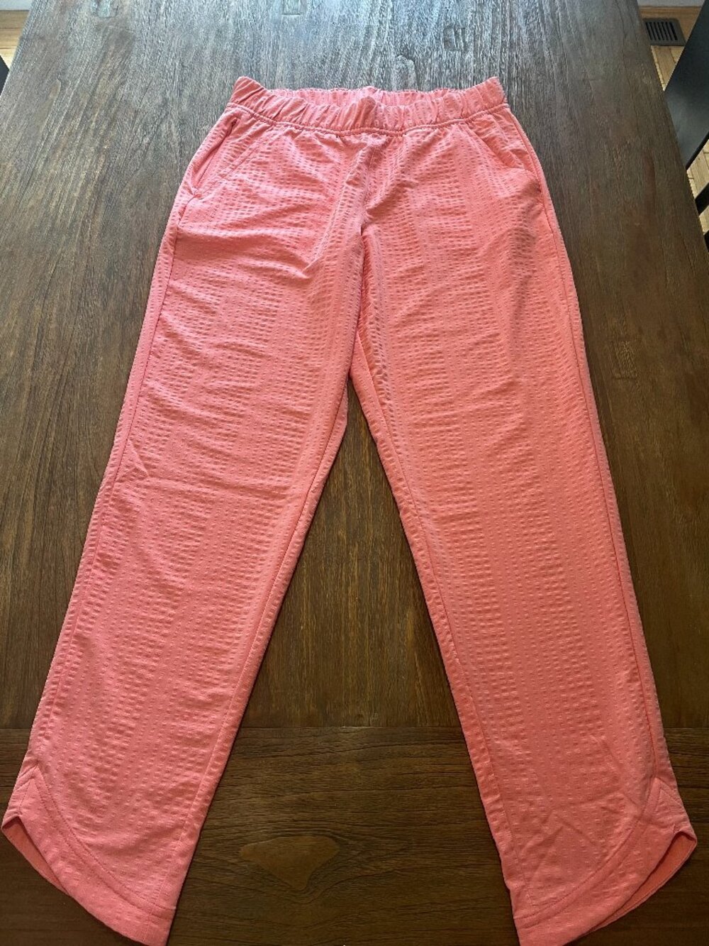 🌺☀️TitleNine Slaycation Straight Leg Pants – Strawberry Ice / Salmon Pink🌺☀️